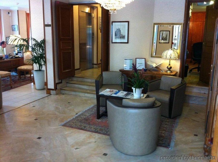 Hotel Saint Christophe Париж Интериор снимка