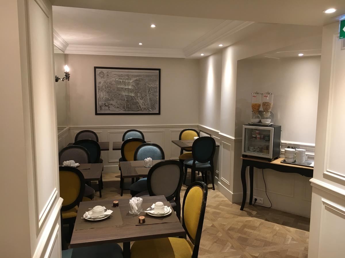 Hotel Saint Christophe Париж Екстериор снимка