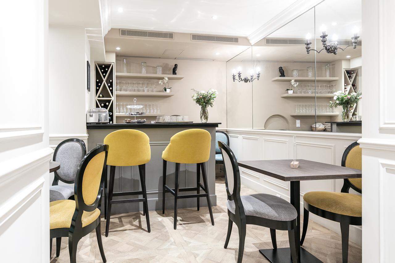 Hotel Saint Christophe Париж Екстериор снимка