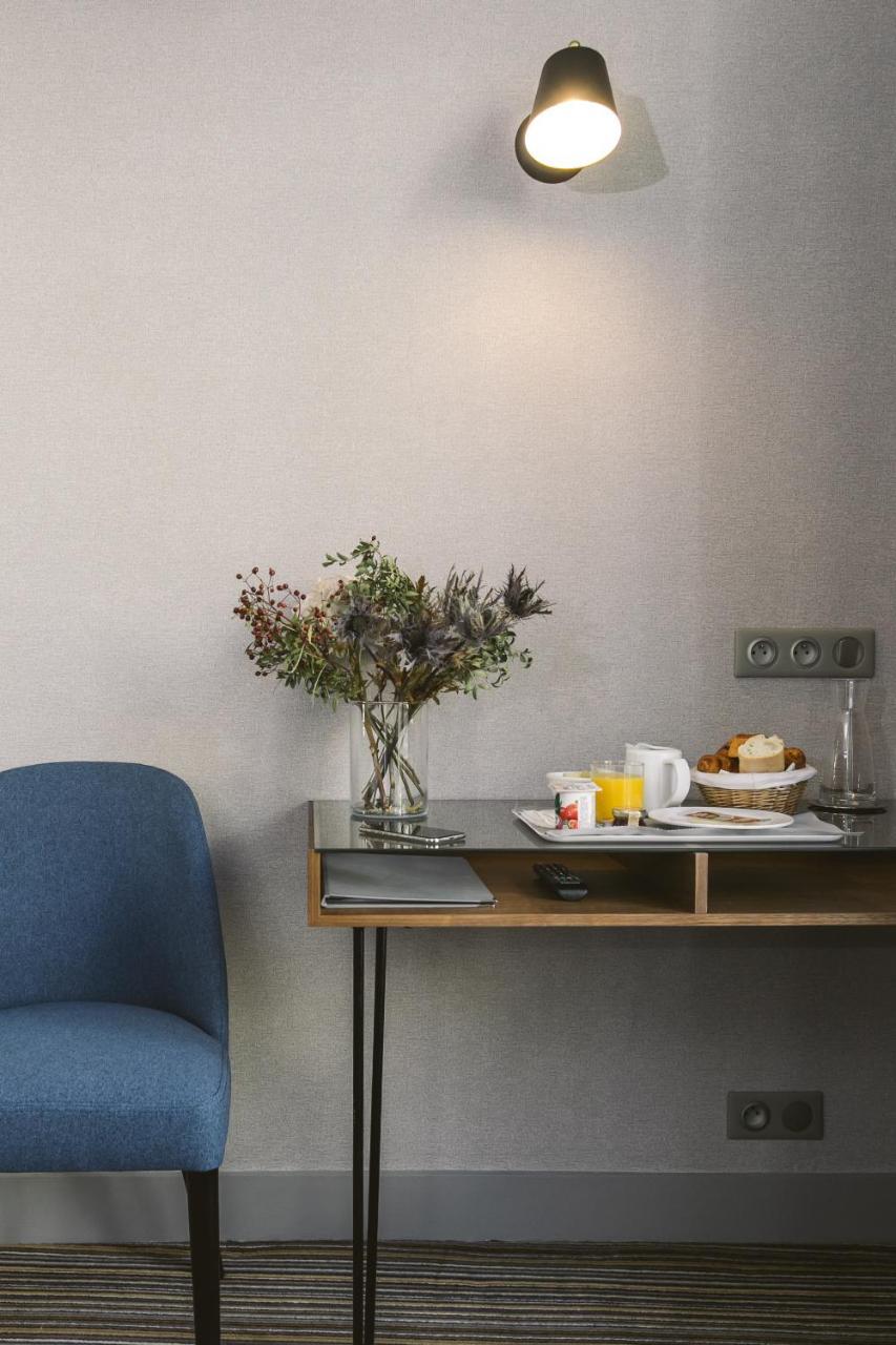 Hotel Saint Christophe Париж Екстериор снимка